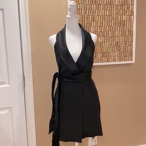 Heidi Weisel Black Silk Plunge Wrap Mini Dress. 32” length